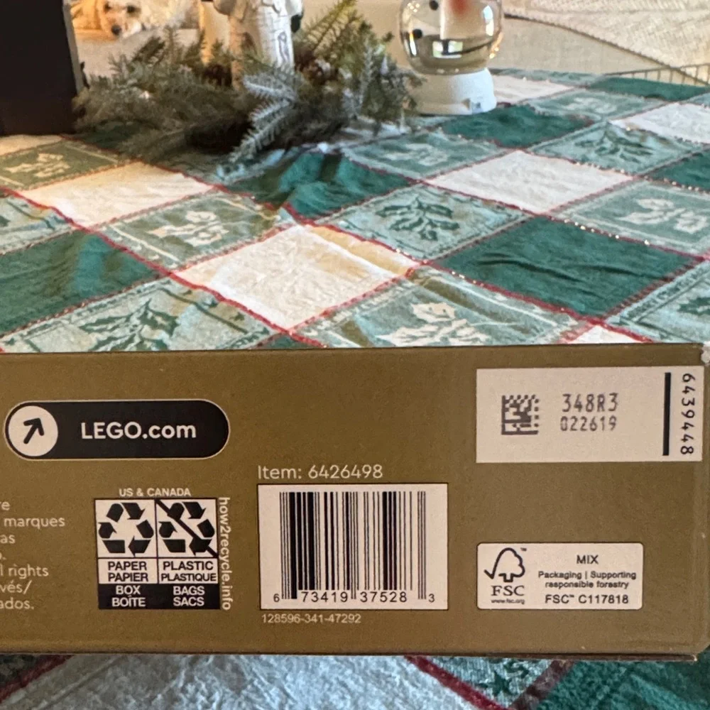 LEGO Icons Dried Flower Centerpiece Set - Picture 9 of 9